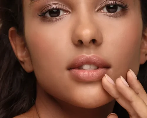 dark_lips_img-768x1232