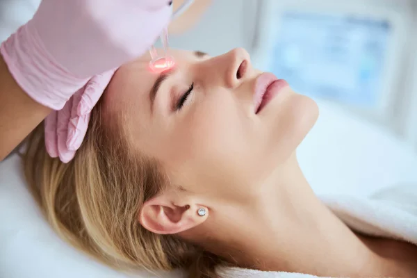 fractional-CO2-laser-treatment-in-Mumbai-skin-resurfacing-treatment-Dr.-Niketa-Sonavane-top-dermatologist-in-Mumbai